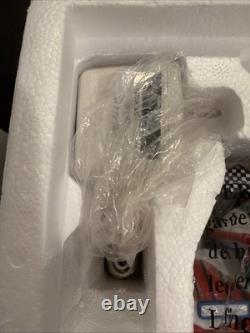 Department 56-North Pole- Hot Wheels Building 56784