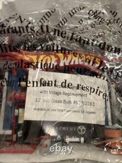 Department 56-North Pole- Hot Wheels Building 56784