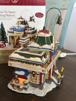 Department 56-North Pole Letters To Santa Sorting Station village Light Up M64M
