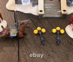 Department 56-North Pole Letters To Santa Sorting Station village Light Up M64M