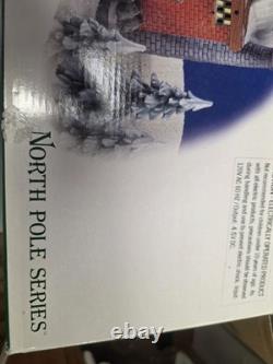 Department 56 North Pole Loading The Sleigh Christmas Village Set Of 5. Nos