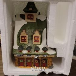 Department 56 North Pole Reindeer Barn Porcelain Hand Painted 1990