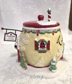 Department 56 North Pole Santa's Sweet Shop North Pole Cookie Exchange EUC