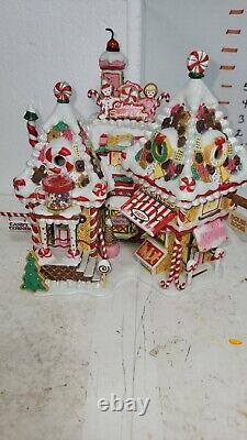 Department 56 North Pole Series Christmas Sweet Shop 30th Anniversary #56.56791