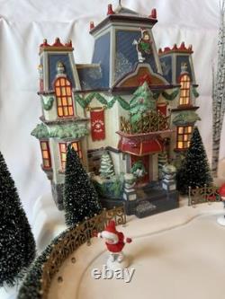 Department 56 North Pole Series Glacier Park Pavilion Animated Lighted Rink