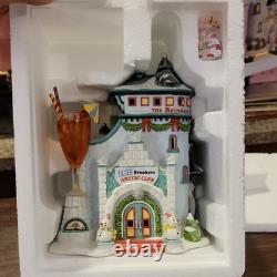 Department 56 North Pole Series Ice Breakers Lounge Porcelain Illuminated