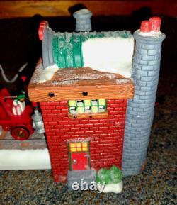 Department 56 North Pole Series Loading the Sleigh Christmas Village Set #52732