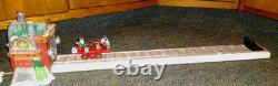 Department 56 North Pole Series Loading the Sleigh Christmas Village Set #52732