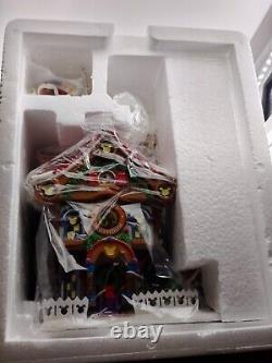 Department 56 North Pole Series Mickey's North Pole Holiday House RETIRED NIB