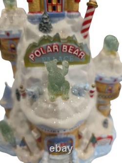 Department 56 North Pole Series Polar Bear Palace No Chips No Cracks Light Works