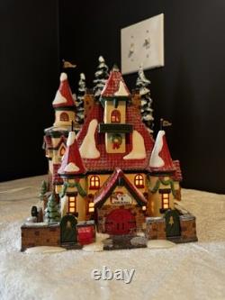 Department 56 North Pole Series Route 1, North Pole Home Of Mr. And Mrs. Claus
