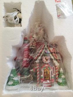 Department 56 North Pole Series The North Pole Palace #805541 COMPLETE NEW