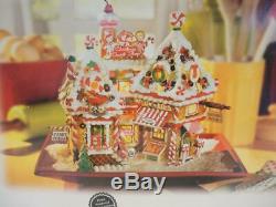 Department 56 North Pole Series Village Collection CHRISTMAS SWEET SHOP New