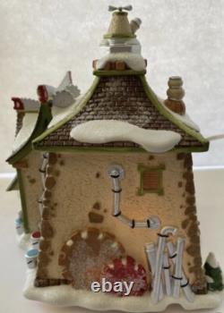 Department 56 North Pole Series Zenbolt's Handyman shopVillage 808926 NEW