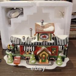 Department 56 North Pole Tinker's Caboose Cafe Special Edition Porcelain 2004