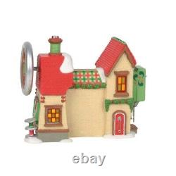 Department 56 North Pole Village A Stitch In Yule Time Building Figurine 6003111