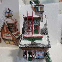 Department 56 North Pole Village Bob's Sled Thrill Ride Lit House 4044838 RARE