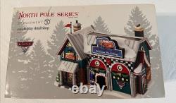 Department 56 North Pole Village Cars Holiday Detail Shop Lit House #4025277