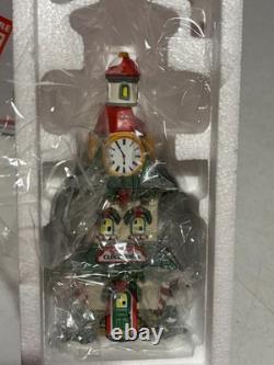 Department 56 North Pole Village Clock Tower 4020125 New RARE