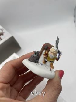 Department 56 North Pole Village Donder Figurine Figure