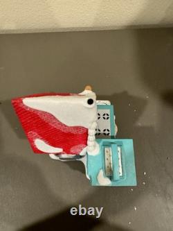 Department 56 North Pole Village Hasbro Easy Bake Factory Lit Building 4049202