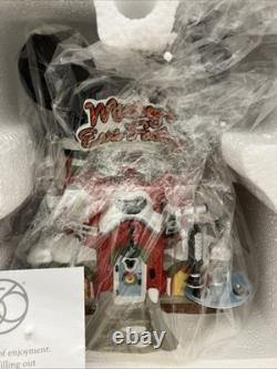 Department 56 North Pole Village Mickey's Ears Factory 4020206 With Orig. Box