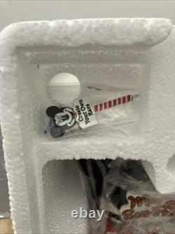 Department 56 North Pole Village Mickey's Ears Factory 4020206 With Orig. Box