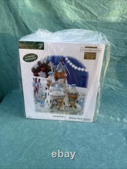 Department 56 North Pole Village Polar Bear Palace #799918