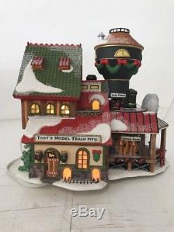 Department 56 North Pole Village TOOTS MODEL TRAINS MFG #56728 (In Box)