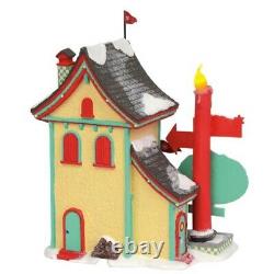 Department 56 North Pole Village Welcoming Christmas 2 piece set 6002292