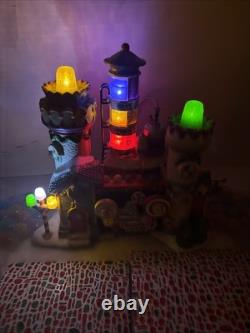 Department 56 North Pole Village Yummy Gummy Gumdrop Factory Lit Building N/box