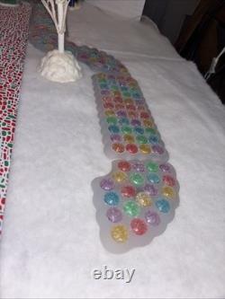 Department 56 North Pole Village Yummy Gummy Gumdrop Factory Lit Building N/box