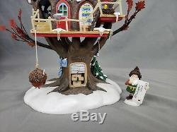 Department 56 North Pole Woods Oakwood Post Office Branch Christmas Village