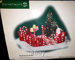 Department 56 PEPPERMINT FRONT YARD Christmas Holiday Candy Cane Decor 55817