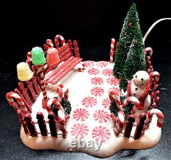 Department 56 PEPPERMINT FRONT YARD Christmas Holiday Candy Cane Decor 55817