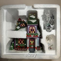 Department 56 Santa's Paper Snowflake Studio #56956 North Pole PERFECT