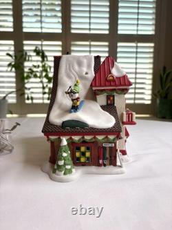 Department 56 Sugar Mountain Lodge #4059383 North Pole READ