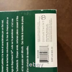 Department 56 THE REINDEER STABLES, COMET & CUPID 805548 NORTH POLE SERIES