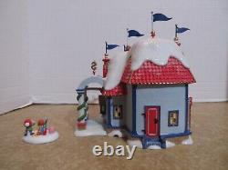 Dept. 56 2006 North Pole Snow Bank#56.56957 & Breaking The Bank Complete