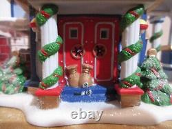 Dept. 56 2006 North Pole Snow Bank#56.56957 & Breaking The Bank Complete