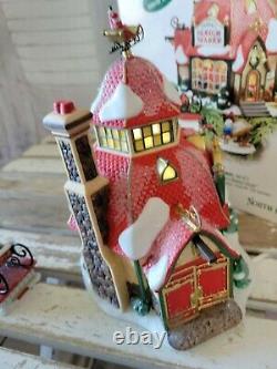 Dept 56 56950 Santa's sleigh maker North Pole Santa village Xmas tree decor