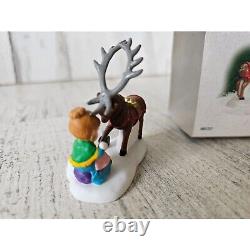 Dept 56 807237 vixen North Pole reindeer pedicure rare vintage Xmas accessory pe