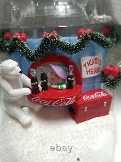 Dept 56 Animated COCA-COLA SLIDING HILL 56851 North Pole Coke DEPARTMENT D56 box