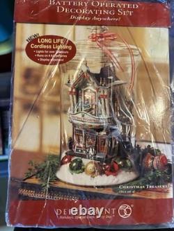 Dept 56 CHRISTMAS TREASURES Shop #59240 Brand New
