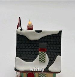 Dept 56 Candle Light Inn Welcoming Christmas North Pole READ DESCRIPTION