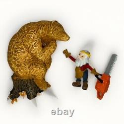 Dept 56- Chisel Mctimber Art Studio North Pole Woods Series #56887