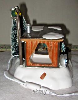 Dept 56 Christmas Vacation GRISWOLD SLED SHACK 4042408 +Box+ Cords