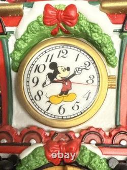 Dept 56 Disney Mickey Mouse Watch Factory North Pole Series 2006 Retired 56.951