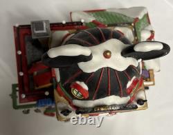 Dept 56 Disney Mickey Mouse Watch Factory North Pole Series 2006 Retired 56.951