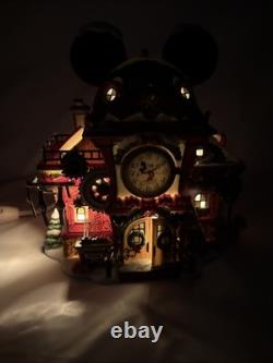 Dept 56 Disney Mickey Mouse Watch Factory North Pole Series 2006 Retired 56.951